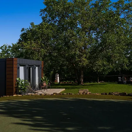 Tiny House Mezi Sklepy *