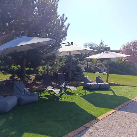 Appartement Tiny House Mezi Sklepy Kobylí