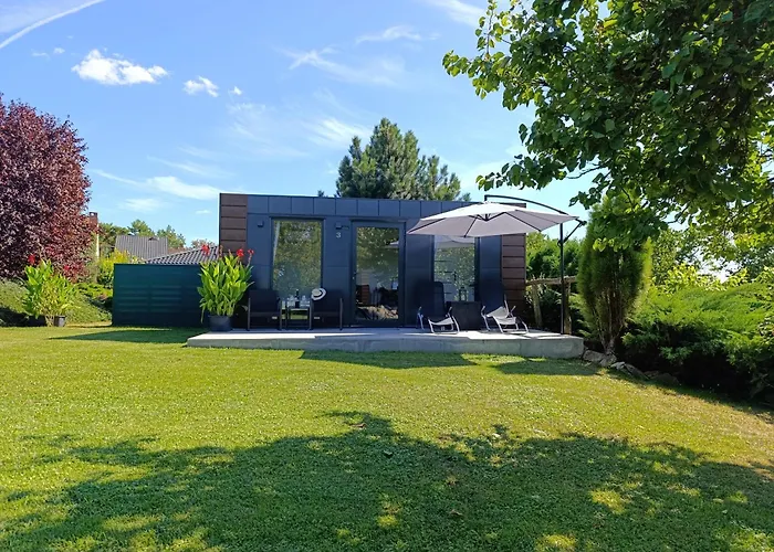 Апартаменты Tiny House Mezi Sklepy Kobyli